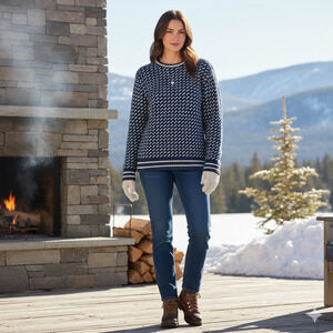 Vintage L.L. Bean Women’s XL Petite Sweater Blue White Lambswool Knit Pullover